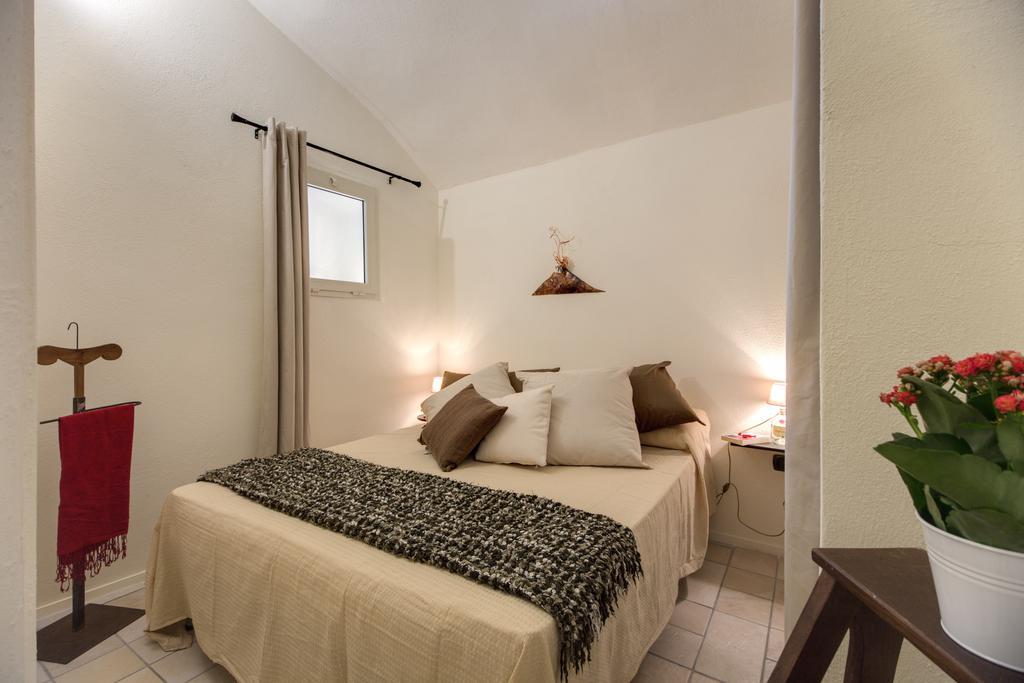 Vico Street Apartman Nápoly Szoba fotó
