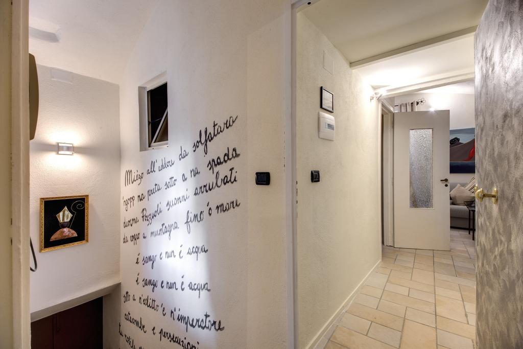 Vico Street Apartman Nápoly Szoba fotó